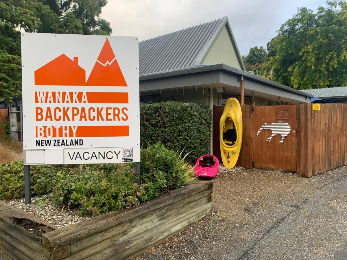 Wanaka Backpackers Bothy Hostel Bagian luar foto