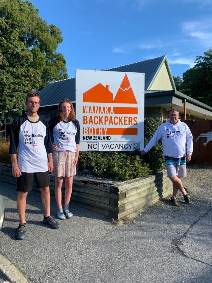 Wanaka Backpackers Bothy Hostel Bagian luar foto